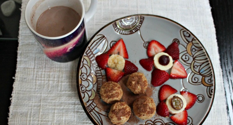 bombones, cereales, mantequilla de maní, almendras, caseros