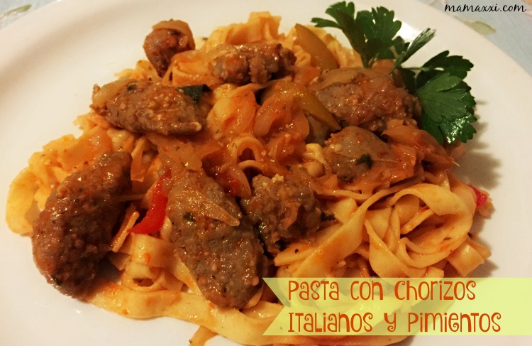 Receta fácil, pasta con chorizos y pimientos