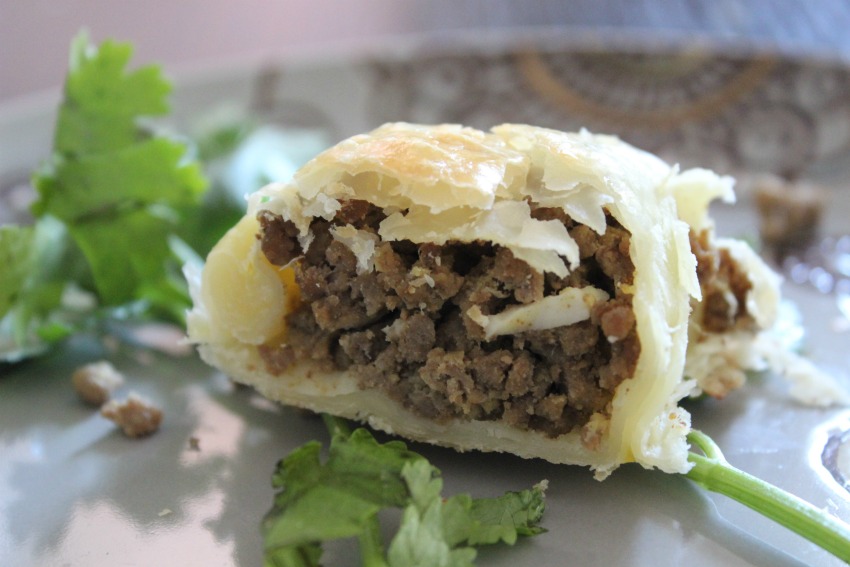 empanada, empanada argentina, carne, horno