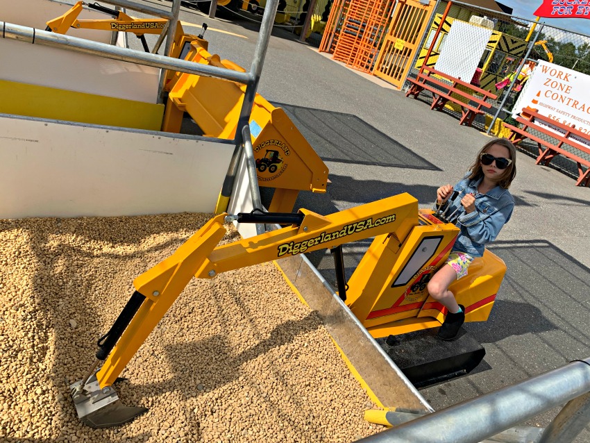 diggerland usa, diggerland nj, park, theme park, family day out, nj