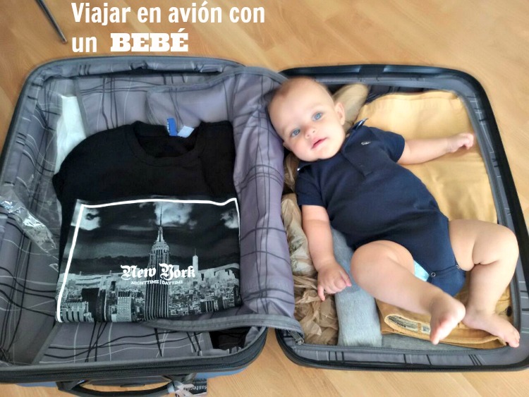 avion, bebé. viajar, paseos, familia, hijos, padres, vacaciones