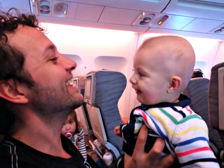 viajar, avión, bebé, viajes, padres, papá